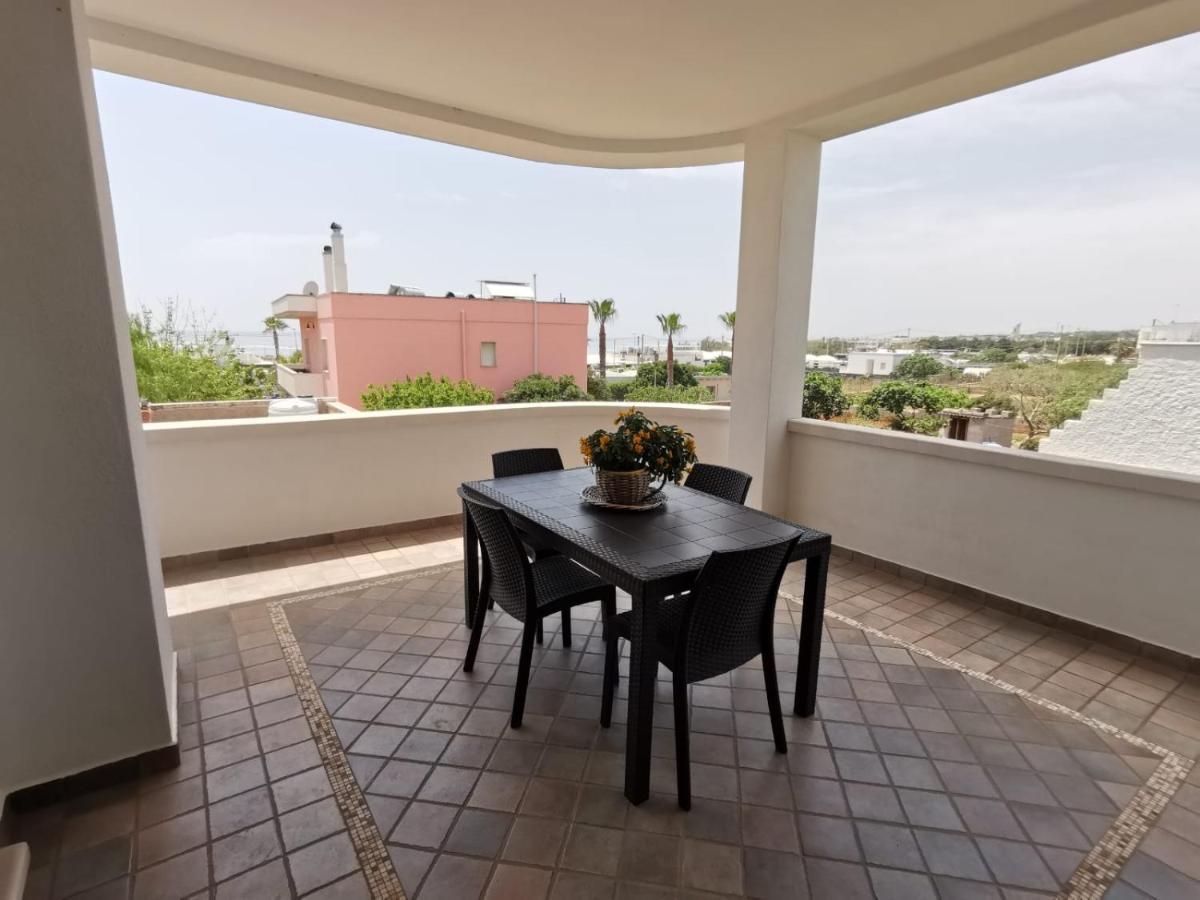 Apartmán Casa Tramonto Vista Mare Marina Di Pescoluse Exteriér fotografie